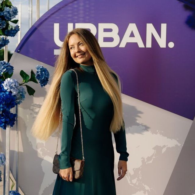 Фотозона URBAN: синяя ковровая дорожка - фото 103