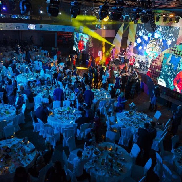 Премию Urban Awards 2016 вручили в ритме DISCO-80X - фото 303